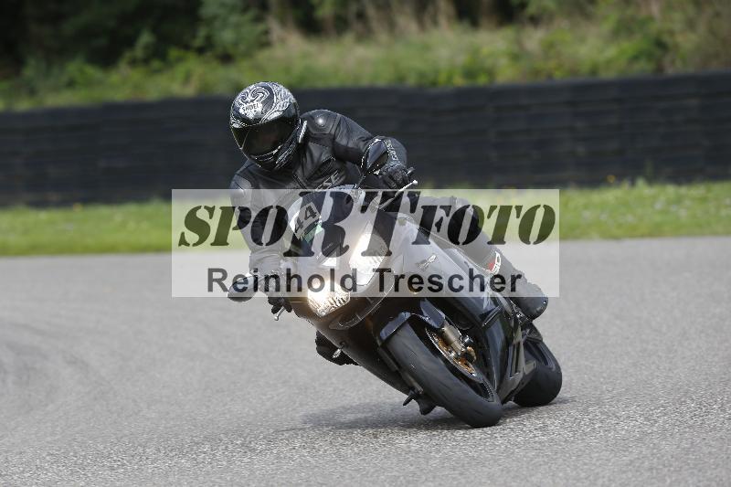 /53 16.09.2025 Track Day Domi Aegerter ADR/Gruppe gruen/44
